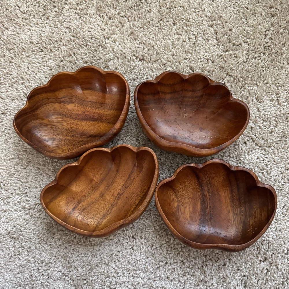 Vintage Monkey Pod Acacia Wooden Floral Shaped Bowl Set - 4 piece